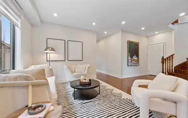 57 Sir Francesco ST, Vaughan, ON L6A 0E6