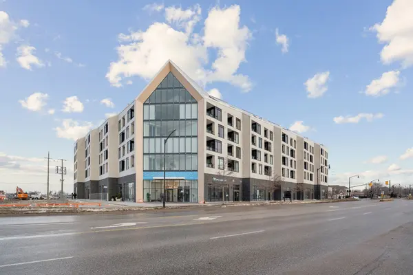 31 Huron ST S #415, Collingwood, ON L9Y 0E8