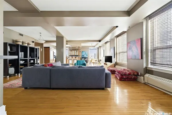 2020 11TH AVENUE #400, Regina, SK S4P 0J3