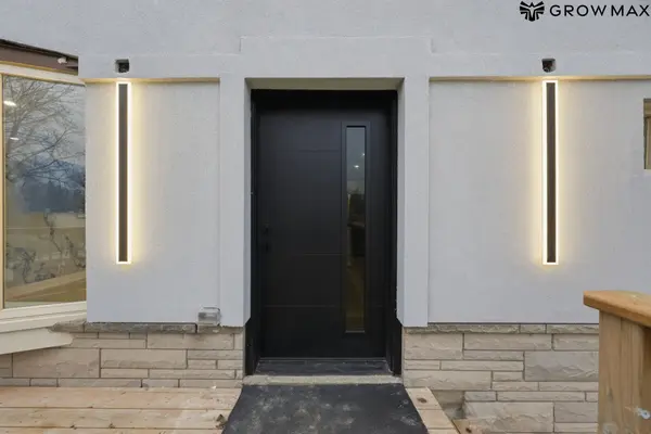 1328 Bunnell DR, Burlington, ON L7P 2E1