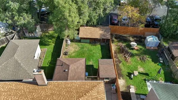 75 St Lucie DR, Toronto W05, ON M9M 1T1