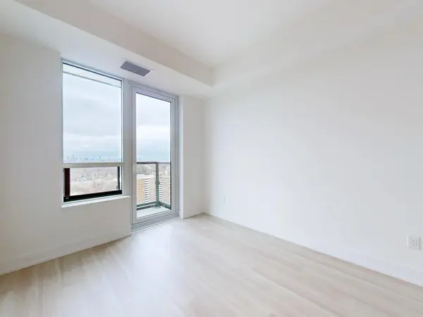 60 Central Park Roadway N/A #2115, Toronto W08, ON M9A 0E6