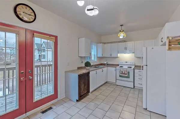 11 Joseph ST, Brampton, ON L6X 0J3