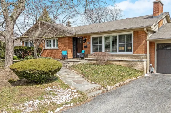 319 South CT S, Burlington, ON L7N 1S8