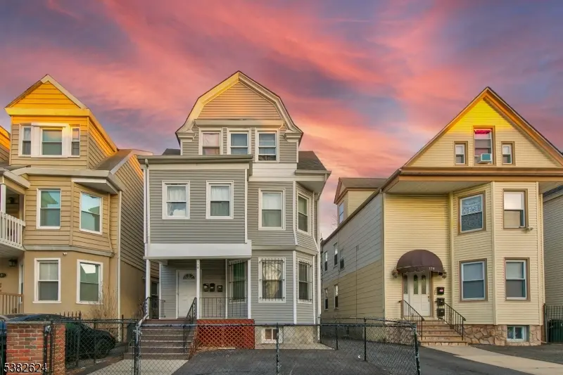 178 N 16Th St Unit 1, East Orange City, NJ 07017