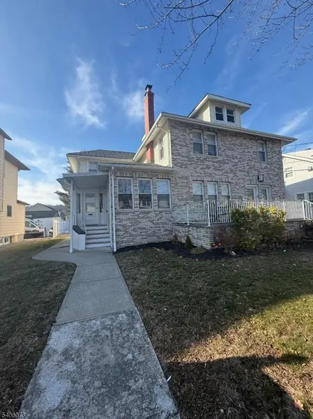 422 Lafayette Ave, Hawthorne Boro, NJ 07506