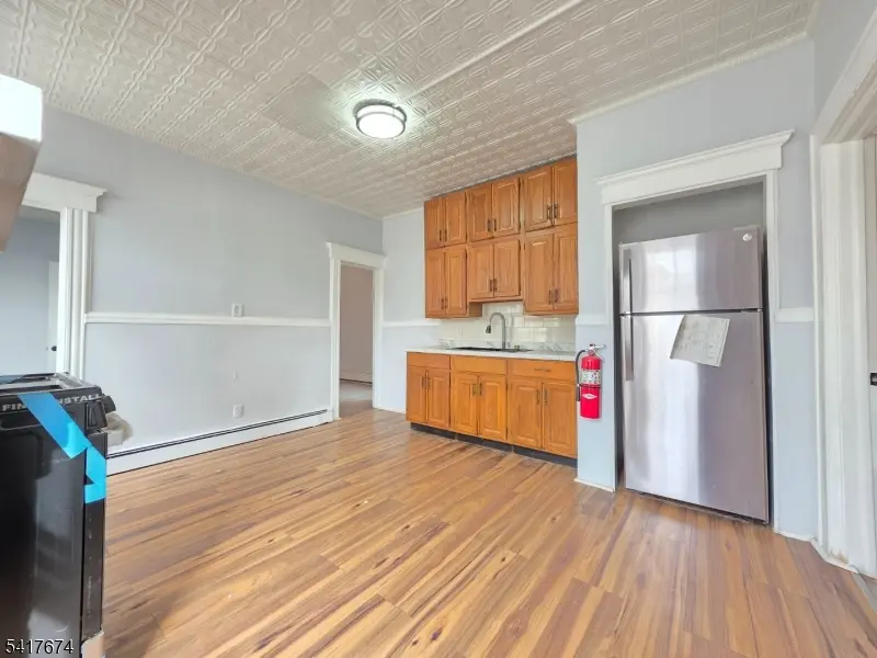 8 Lincoln Ave #1, Kearny Town, NJ 07032