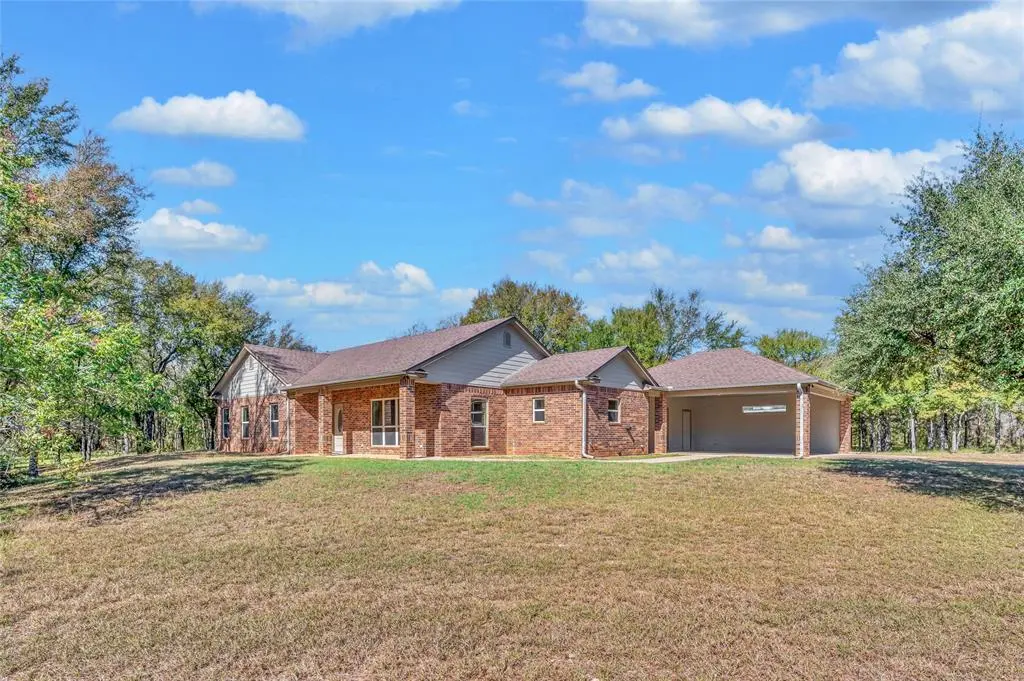 556 Wildwood Trail, Lorena, TX 76655