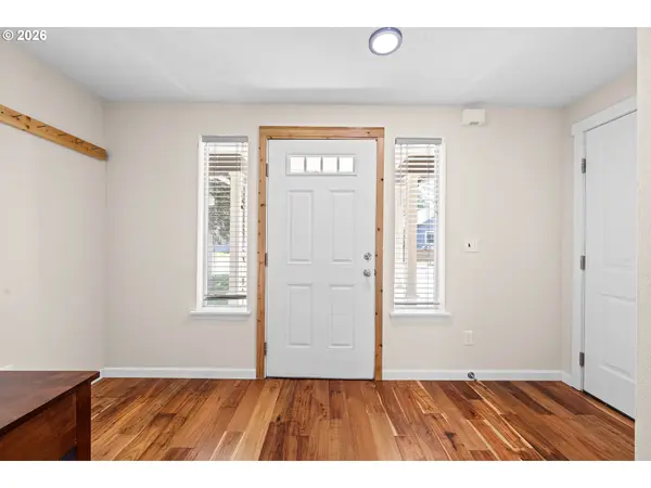 1225 3RD AVE, Hammond, OR 97121