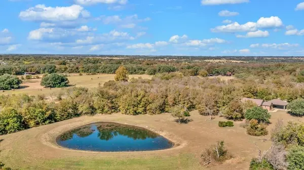 556 Wildwood Trail, Lorena, TX 76655