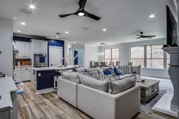 305 Post View Drive, Aledo, TX 76008