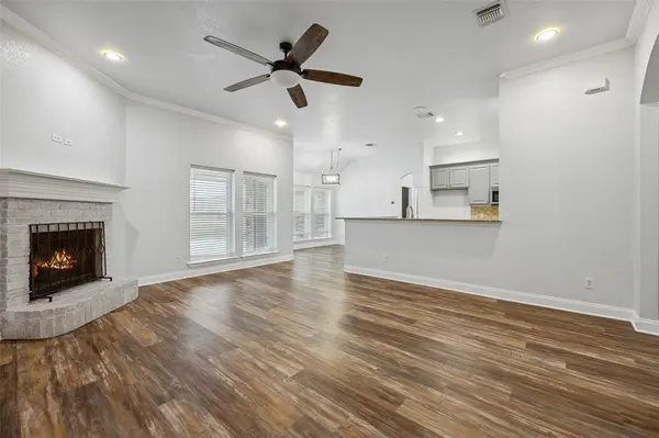 118 Deertail Drive, Azle, TX 76020