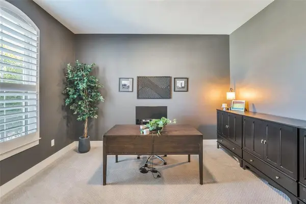 4537 Sir Craig Drive, Carrollton, TX 75010