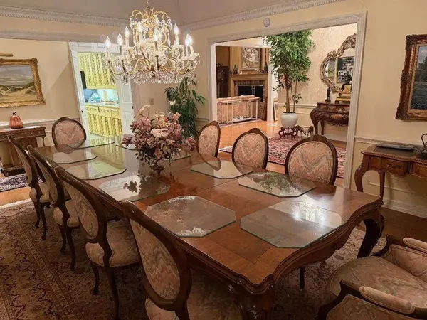 5321 Bent Tree Drive, Dallas, TX 75248