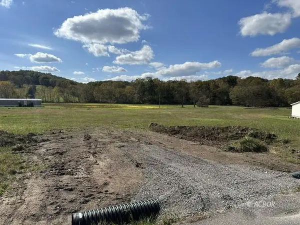 Pleasant Valley Rd, Lot 2, Vinton, OH 45686