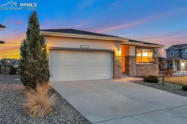10301 Green Lake CT, Colorado Springs, CO 80924