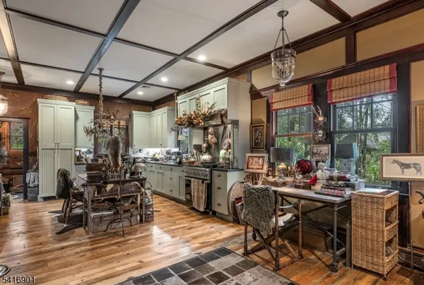 26 Short Road, Bloomingdale Boro, NJ 07420