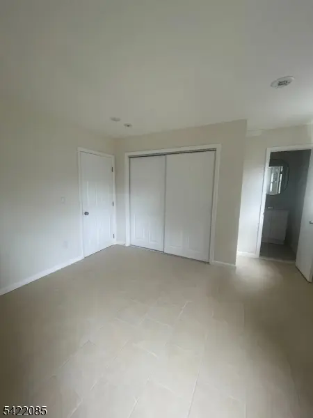 105 Chandler Ave, Roselle Boro, NJ 07203