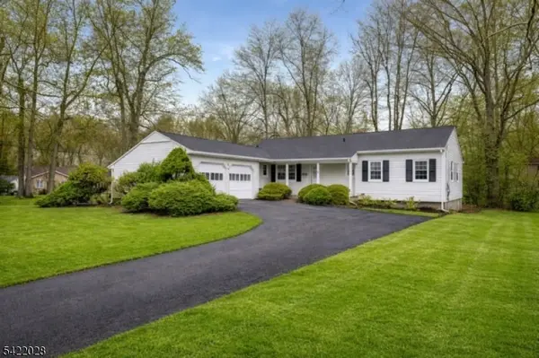 6 Windsor Way, Berkeley Heights Twp., NJ 07922