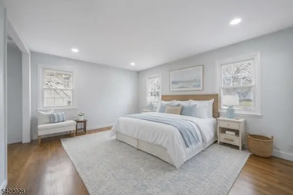 6 Windsor Way, Berkeley Heights Twp., NJ 07922