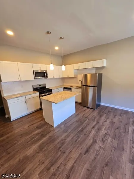 308 N 2Nd St, Harrison Town, NJ 07029