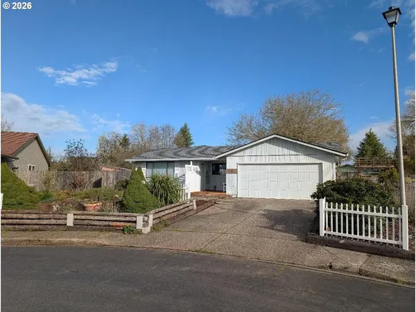 311 SW JASMINE CT, Mc Minnville, OR 97128