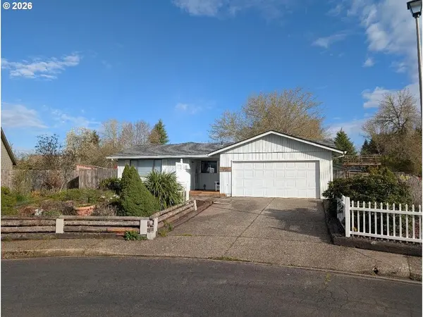 311 SW JASMINE CT, Mc Minnville, OR 97128