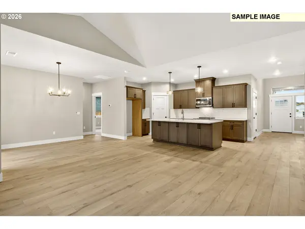 3352 NE SWEETWATER RD #80, Estacada, OR 97023