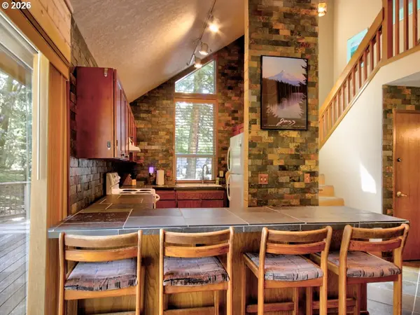 67799 E NICKLAUS WAY, Welches, OR 97067