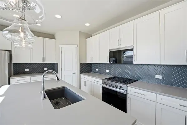 10233 Spry ST, Colorado Springs, CO 80924