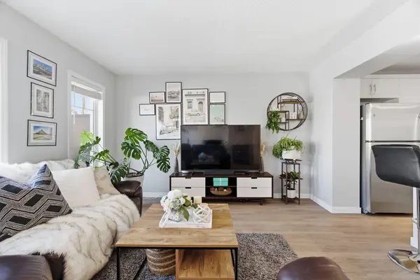 405 Windstone GRV SW, Airdrie, AB T4B 2P9