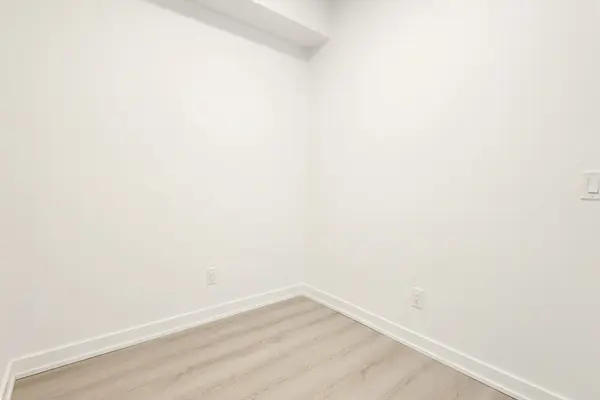 100 Queen ST E #1509, Toronto C08, ON M5C 0B5