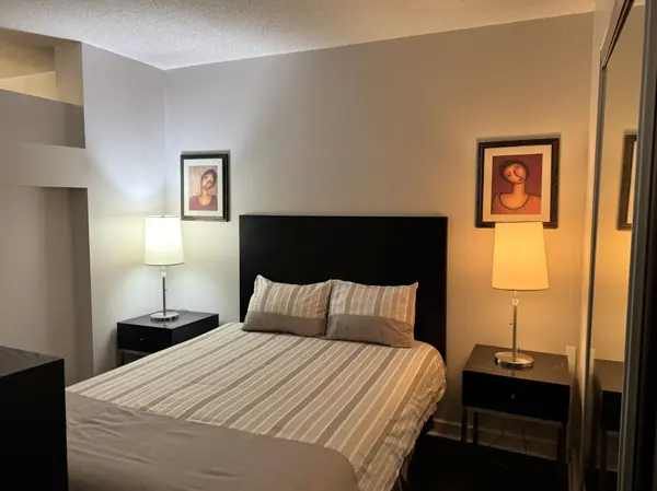 36 Blue Jays WAY #513, Toronto C01, ON M5V 3T3