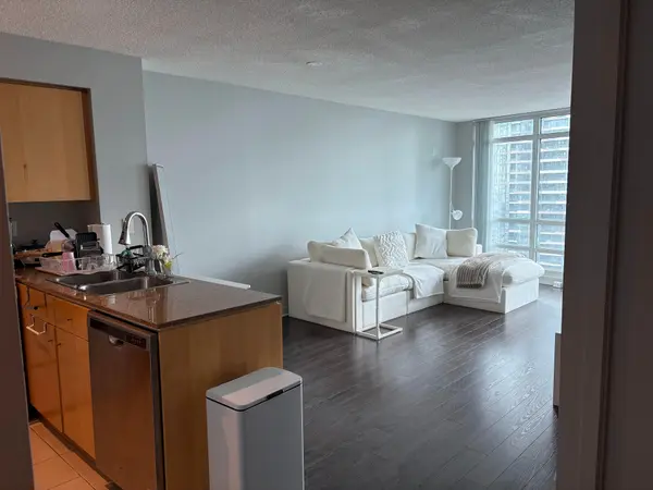 397 FRONT ST W #3801, Toronto C01, ON M5V 3S1