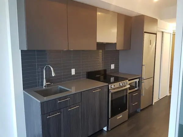 251 Jarvis ST #3301, Toronto C08, ON M5B 0C3