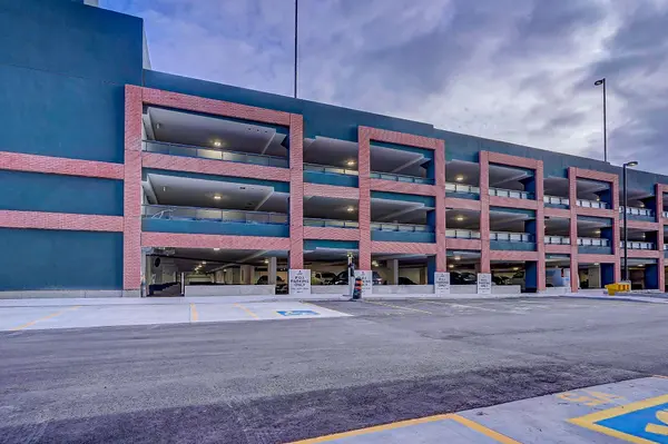 2545 Simcoe ST N #703, Oshawa, ON L1L 0W3