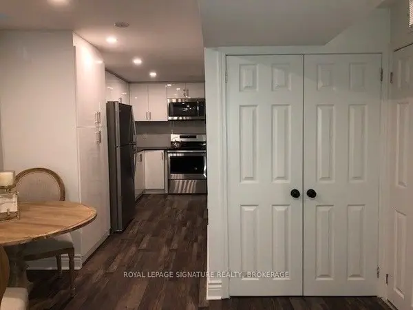 107 Coles AVE #Basement, Vaughan, ON L4L 1L8