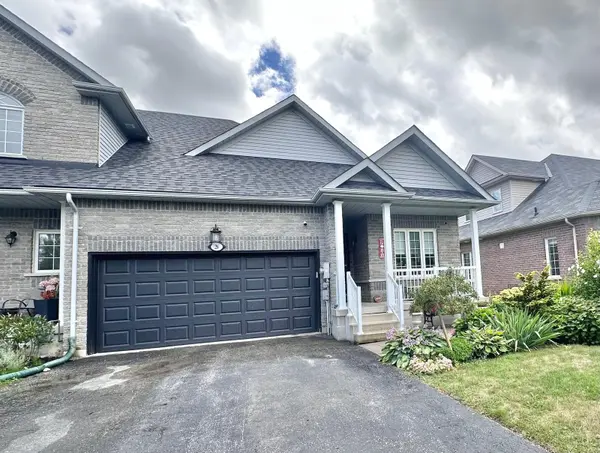 26 THOMAS DR, Collingwood, ON L9Y 0A6