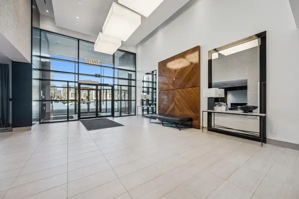 102 Grovewood Common #621, Oakville, ON L6H 0X2