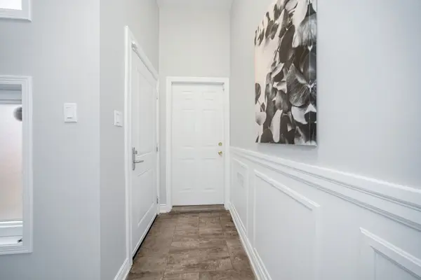 4 Carabram CT, Brampton, ON L6X 4M3