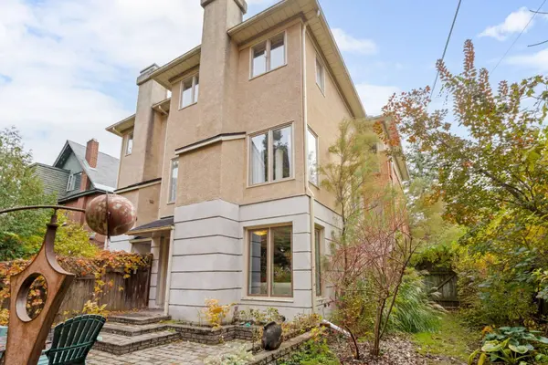 29 Aylmer AVE, Glebe - Ottawa East And Area, ON K1S 2W8