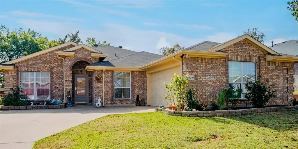 8210 Champion Drive, Rowlett, TX 75089