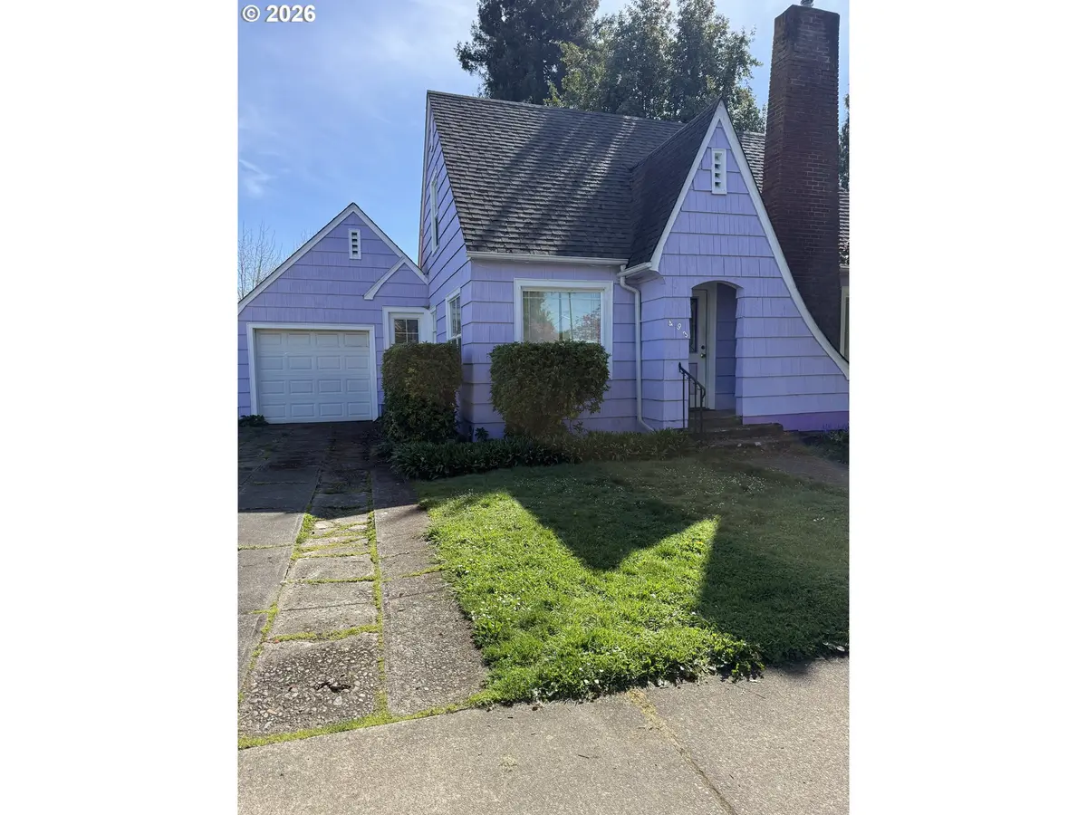 493 PARK ST, Lebanon, OR 97355