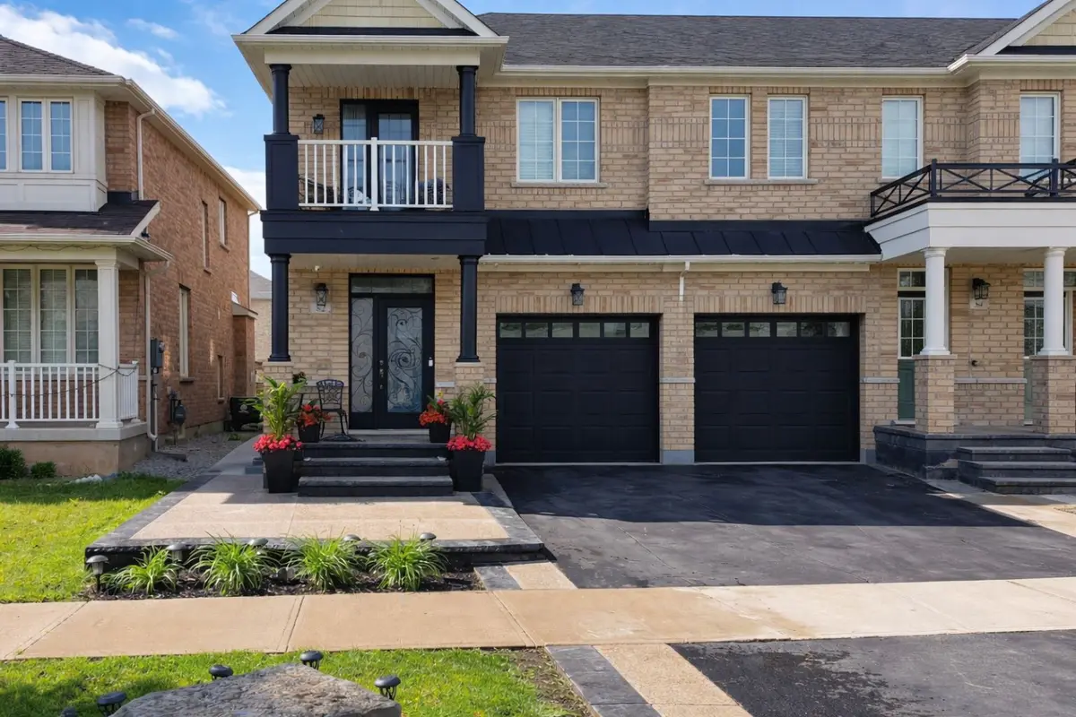 82 Chesterwood CRES, Brampton, ON L6Y 0Z5