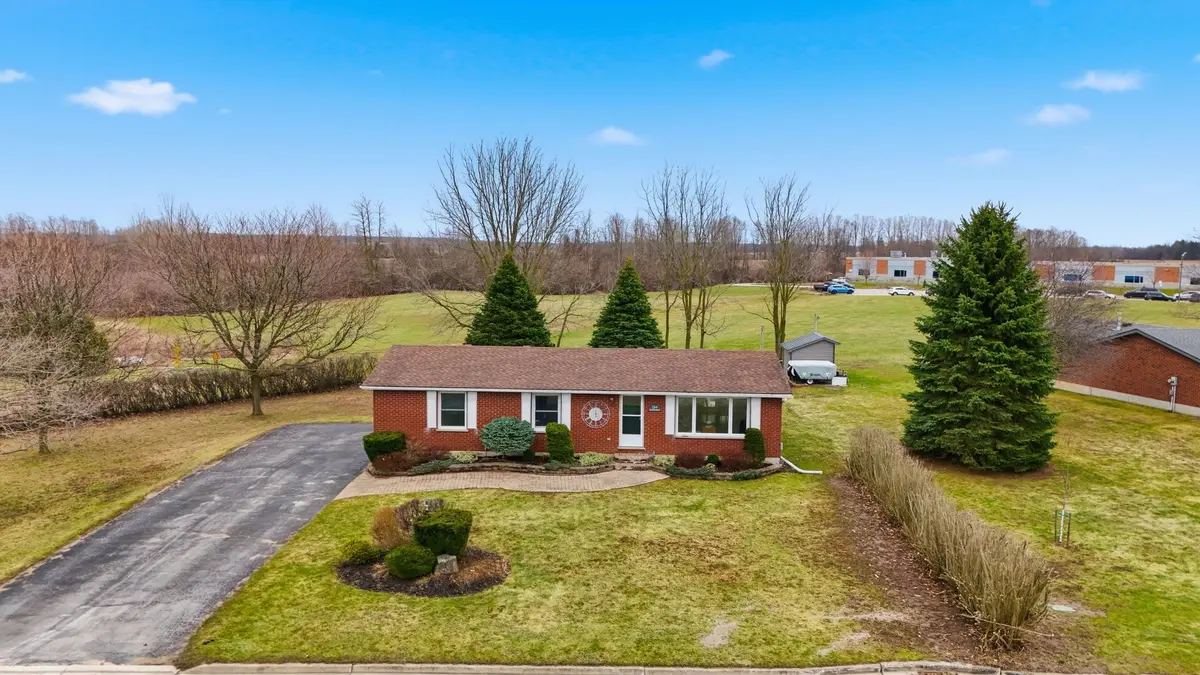 284 MANOR RD, North Huron, ON N0G 2W0