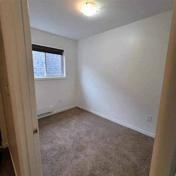 407 Sherbrook ST, Winnipeg, MB R3B 2W7