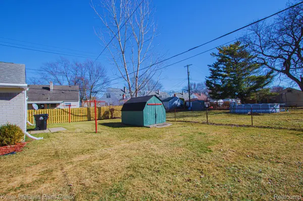 16550 Petrie ST, Roseville, MI 48066