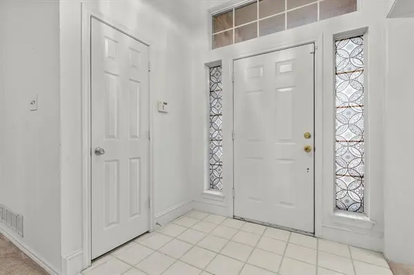 1021 Crestwood Court, Desoto, TX 75115