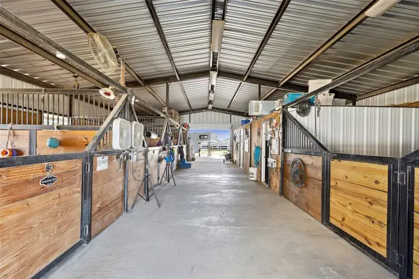 7765 Reed Road, Azle, TX 76020