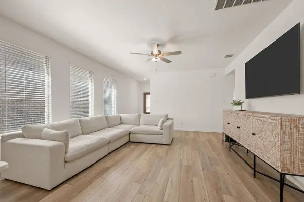 1216 Western Yarrow Avenue, Justin, TX 76247